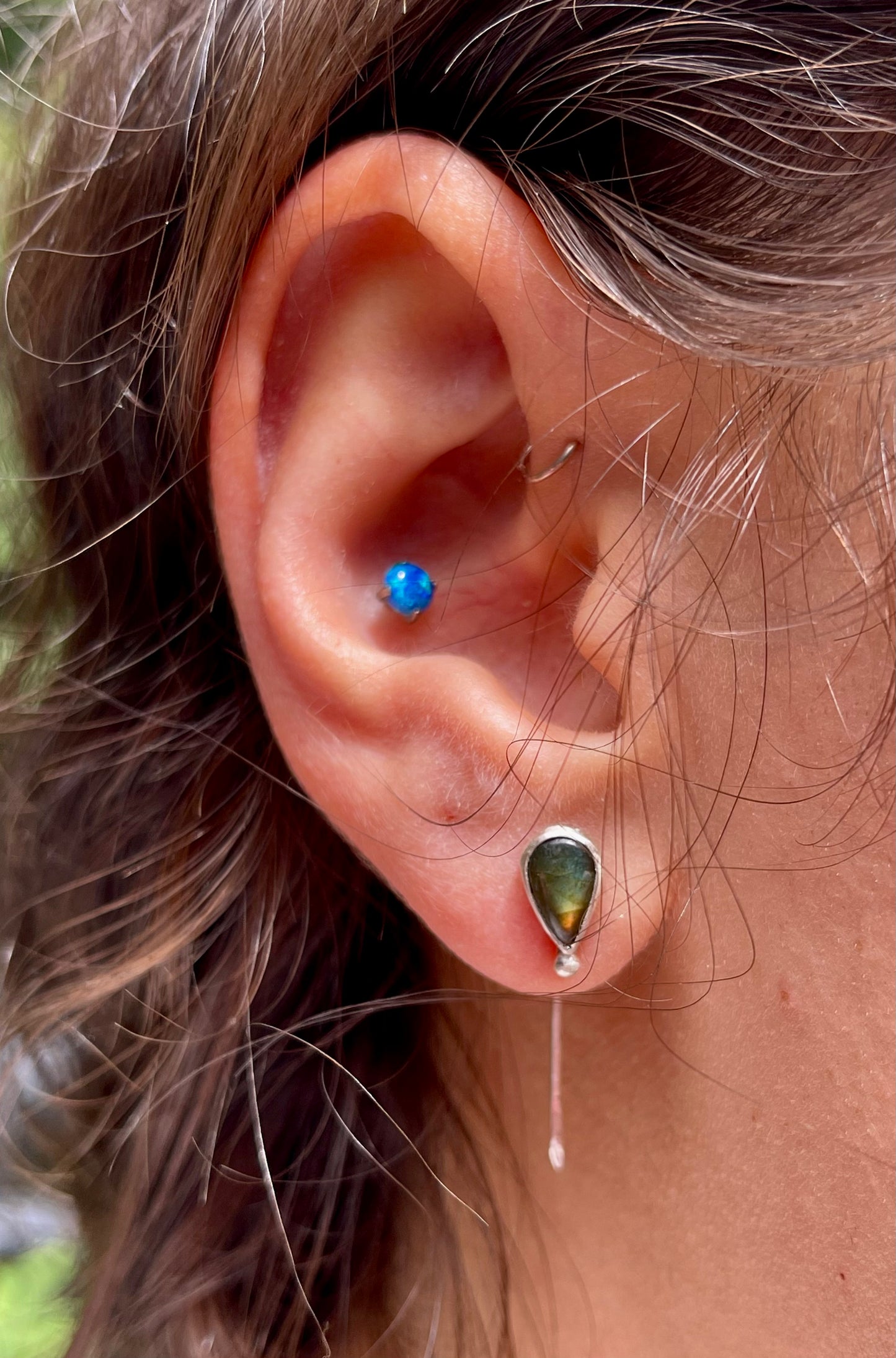 Labradorite Peekaboo