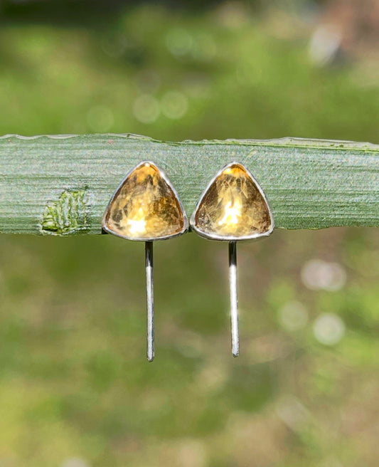 Citrine Peekaboo